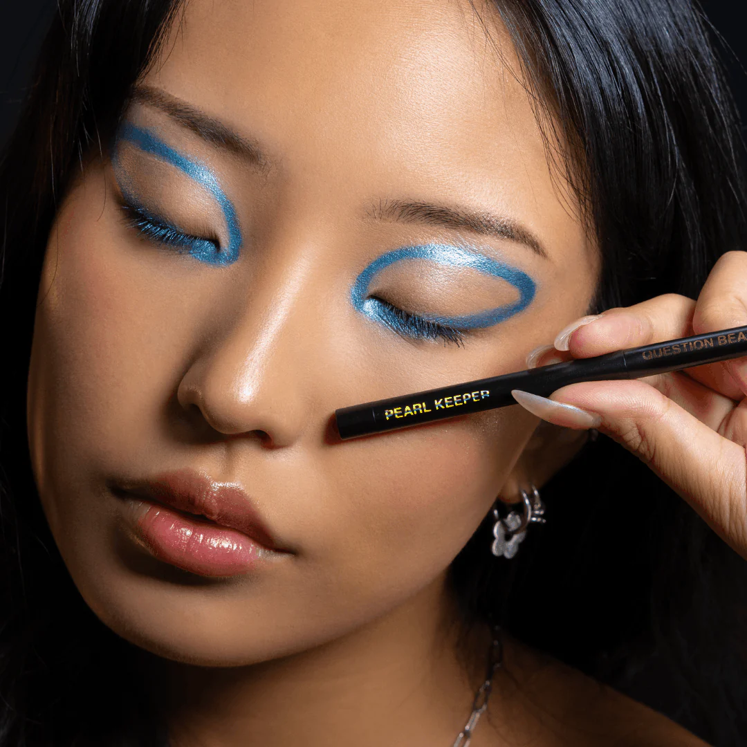 PREORDER Multichrome Eyeliner Pencil - Pearl Keeper - Image 4